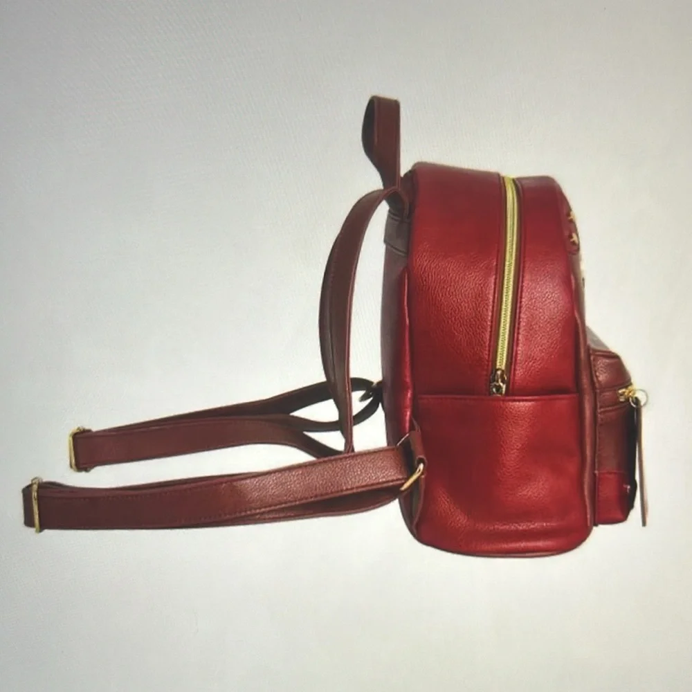 NWOT Harry Potter 9 3/4 mini backpack - Picture 4 of 9